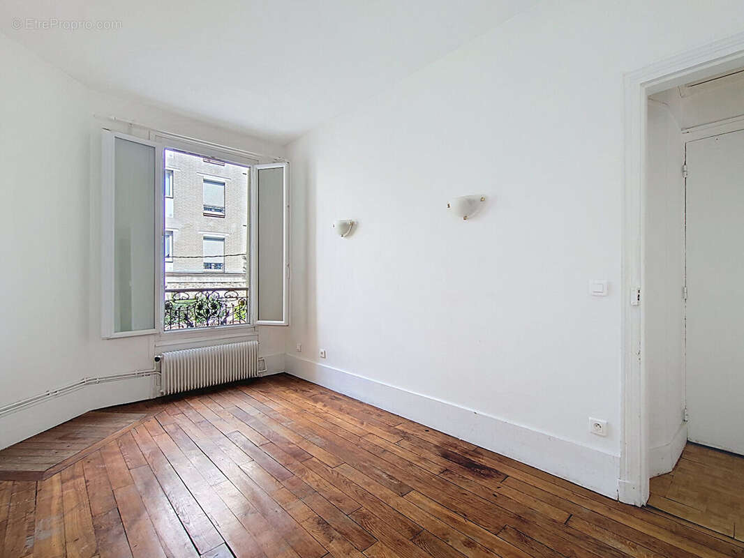 Appartement à SURESNES