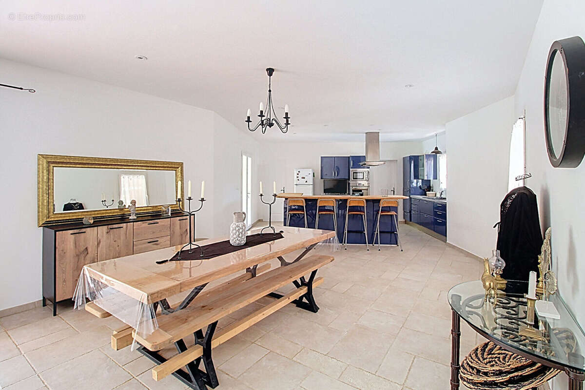 Maison à DRAGUIGNAN