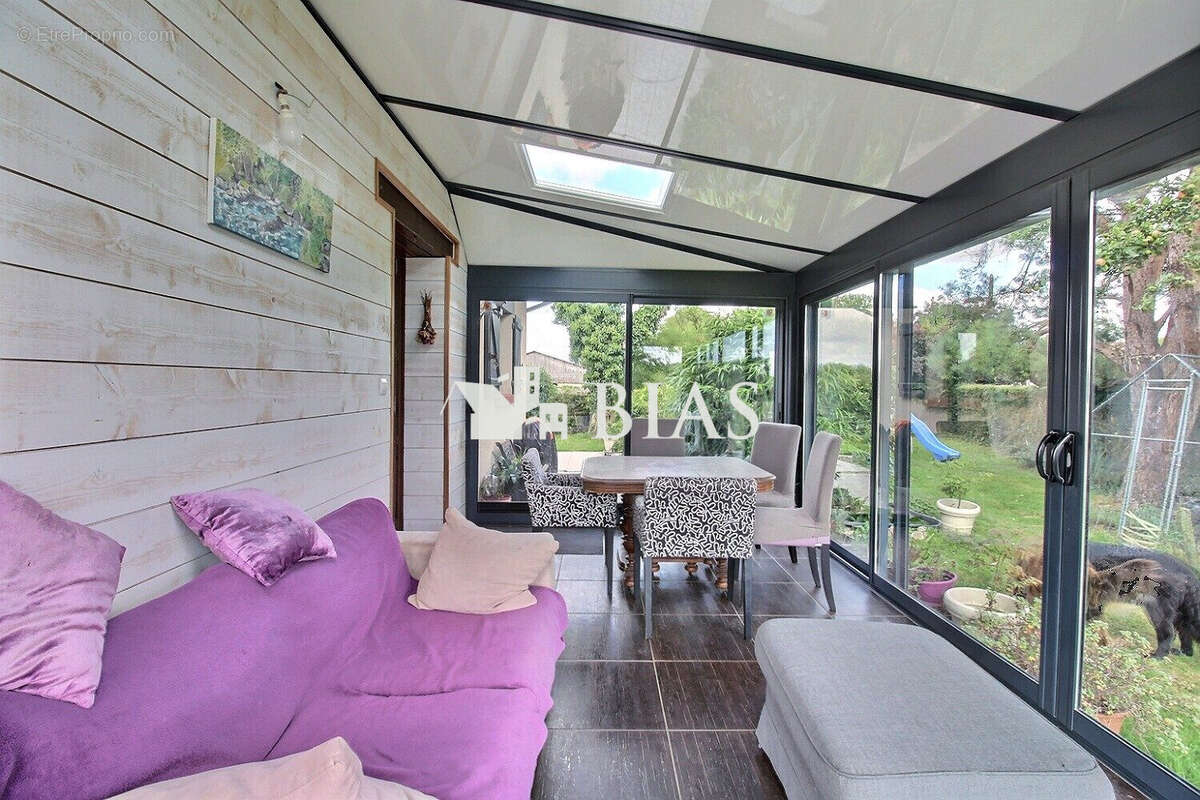 Maison à SAINTE-MARGUERITE-SUR-DUCLAIR