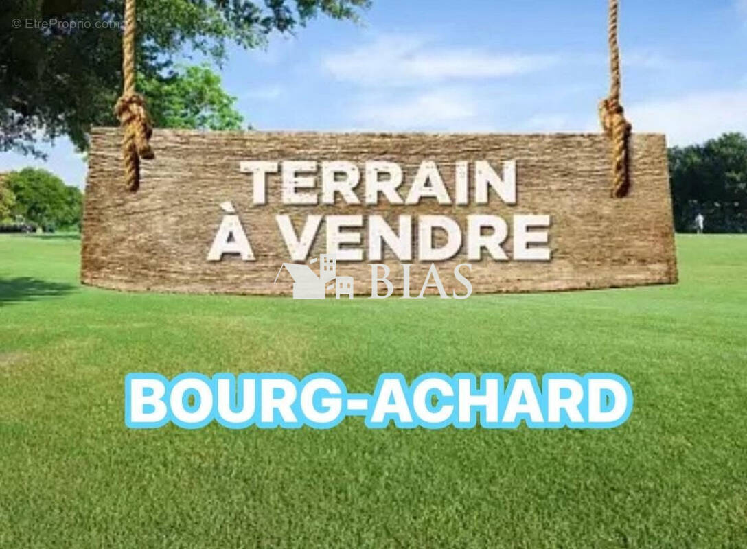 Terrain à BOURG-ACHARD