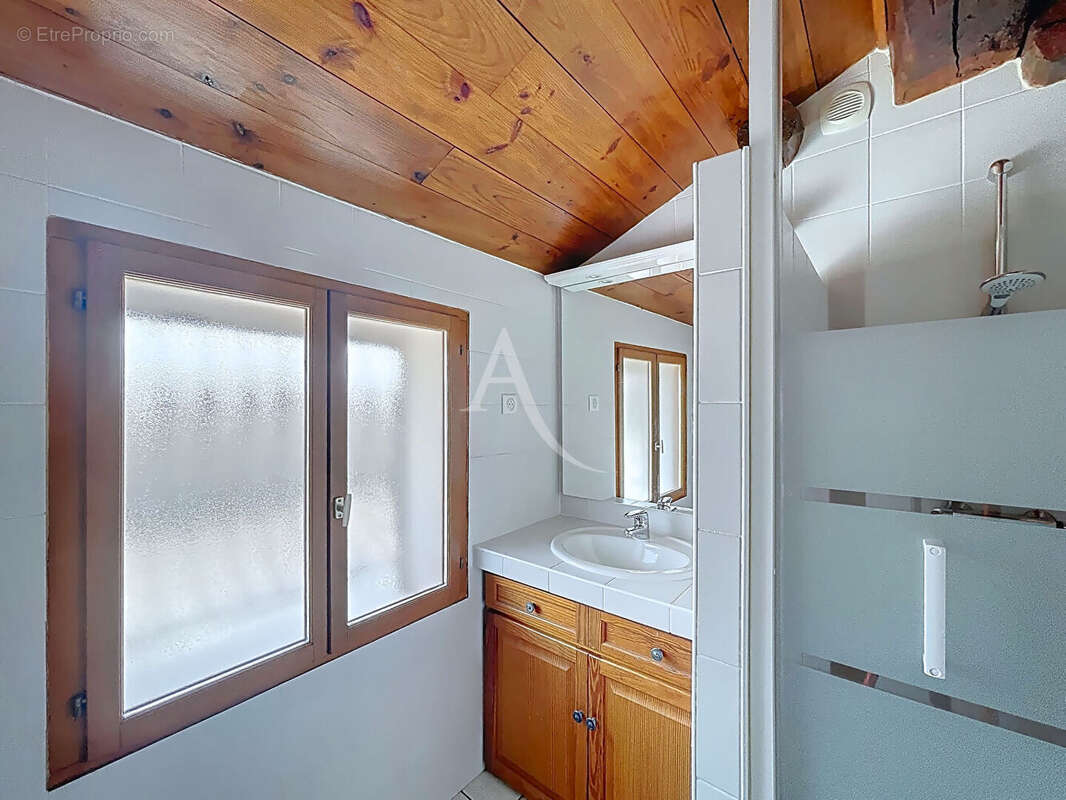 Maison à FONBEAUZARD