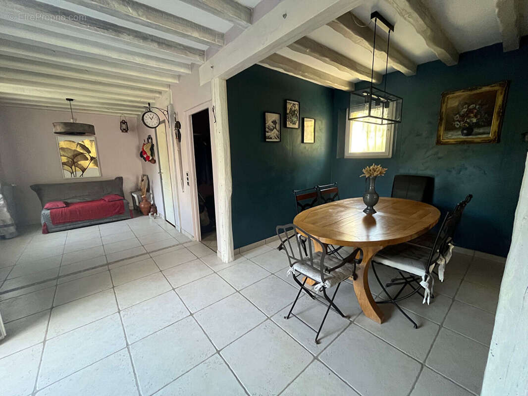 Maison à FONTENAY-SAINT-PERE