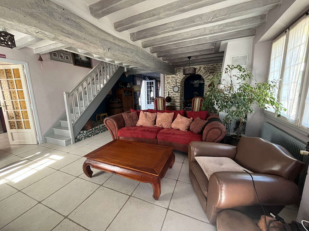 Maison à FONTENAY-SAINT-PERE