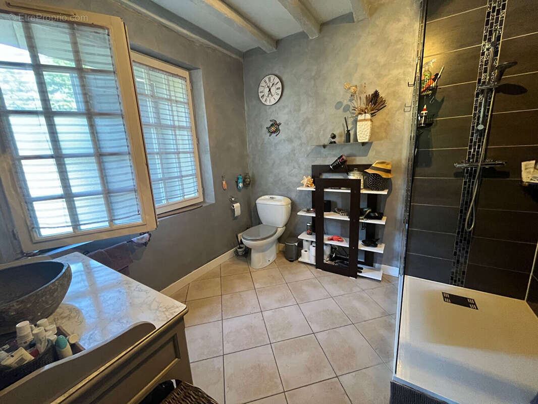 Maison à FONTENAY-SAINT-PERE