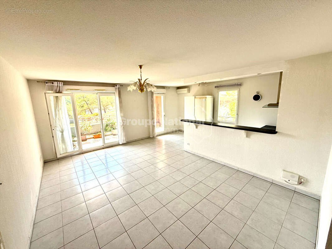 Appartement à SEPTEMES-LES-VALLONS