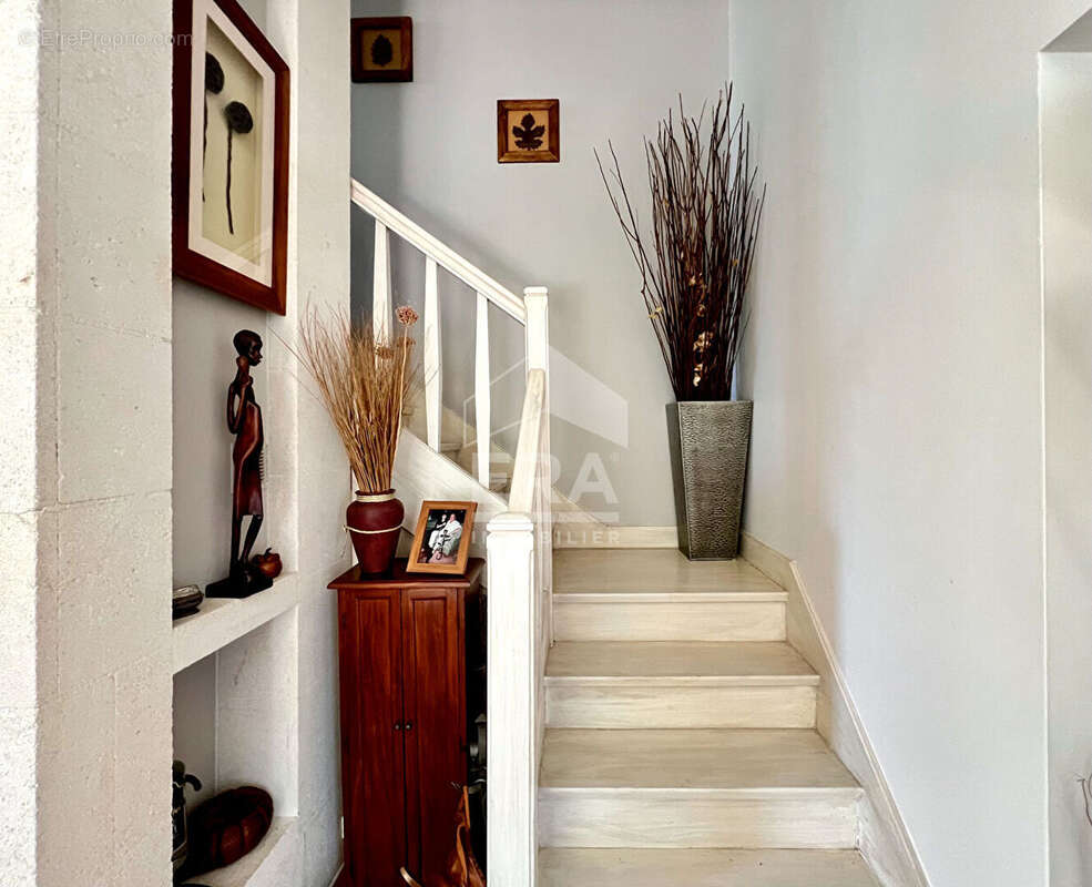 Maison à VAUX-SUR-MER