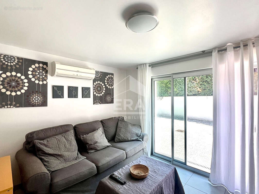 Maison à VAUX-SUR-MER