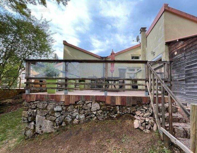 Maison à ROYERE-DE-VASSIVIERE