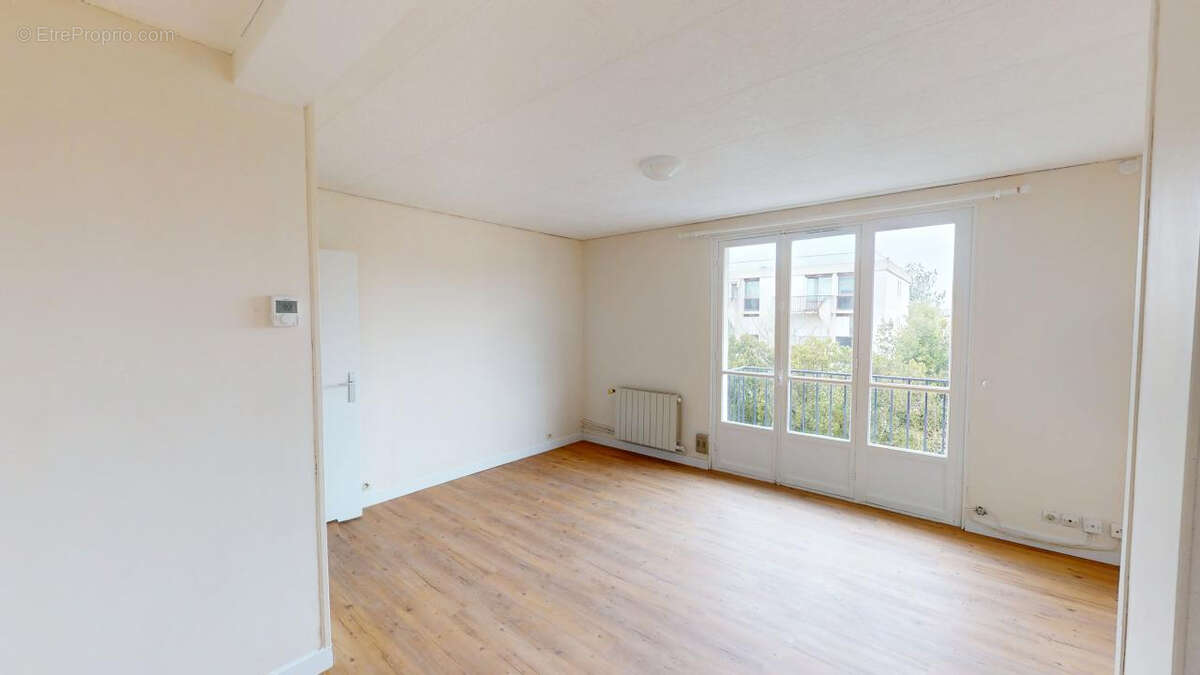 Appartement à MANTES-LA-JOLIE