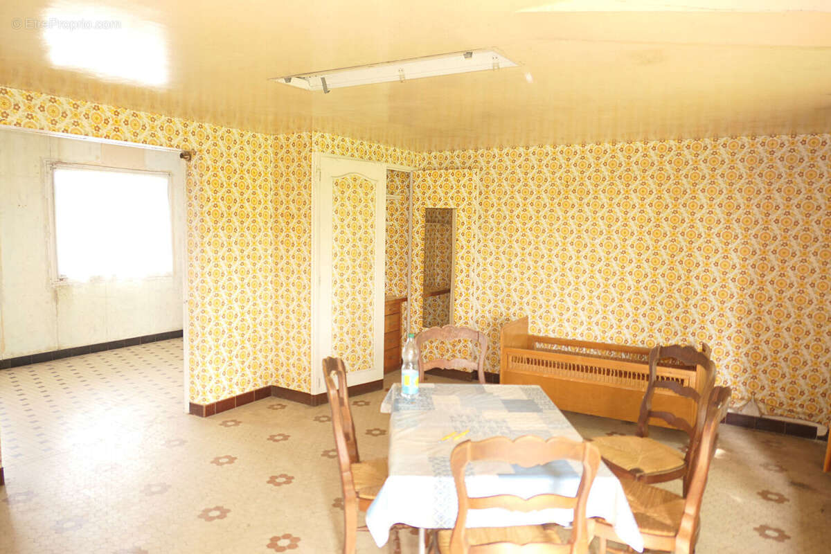 Maison à SAINT-HILAIRE-DU-HARCOUET