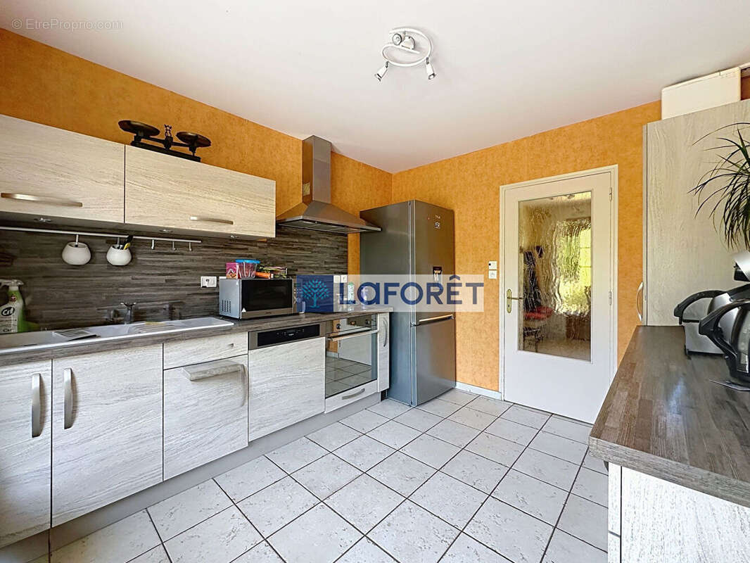 Maison à TIL-CHATEL