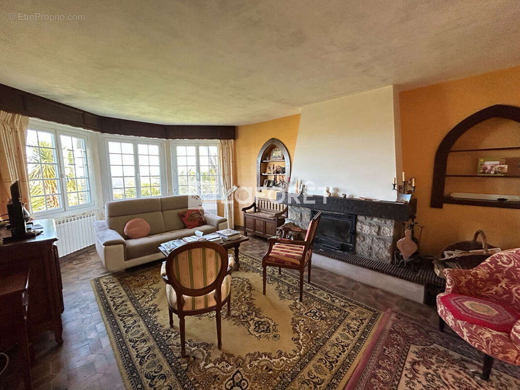 Maison à PLEUBIAN