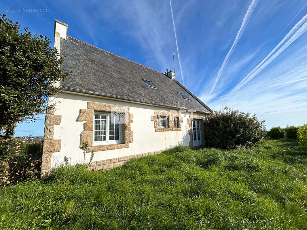 Maison à PLEUBIAN