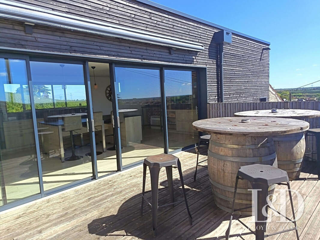 Terrasse sud - Maison à NUITS-SAINT-GEORGES