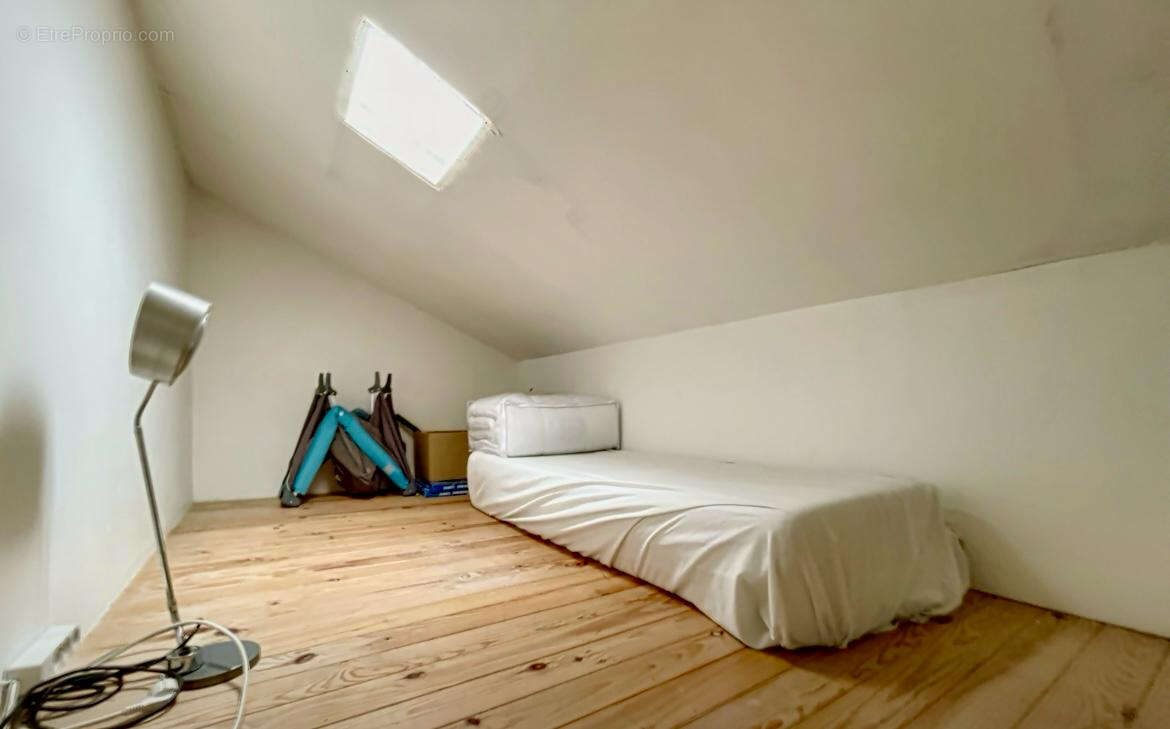 Maison à BONNEUIL-SUR-MARNE