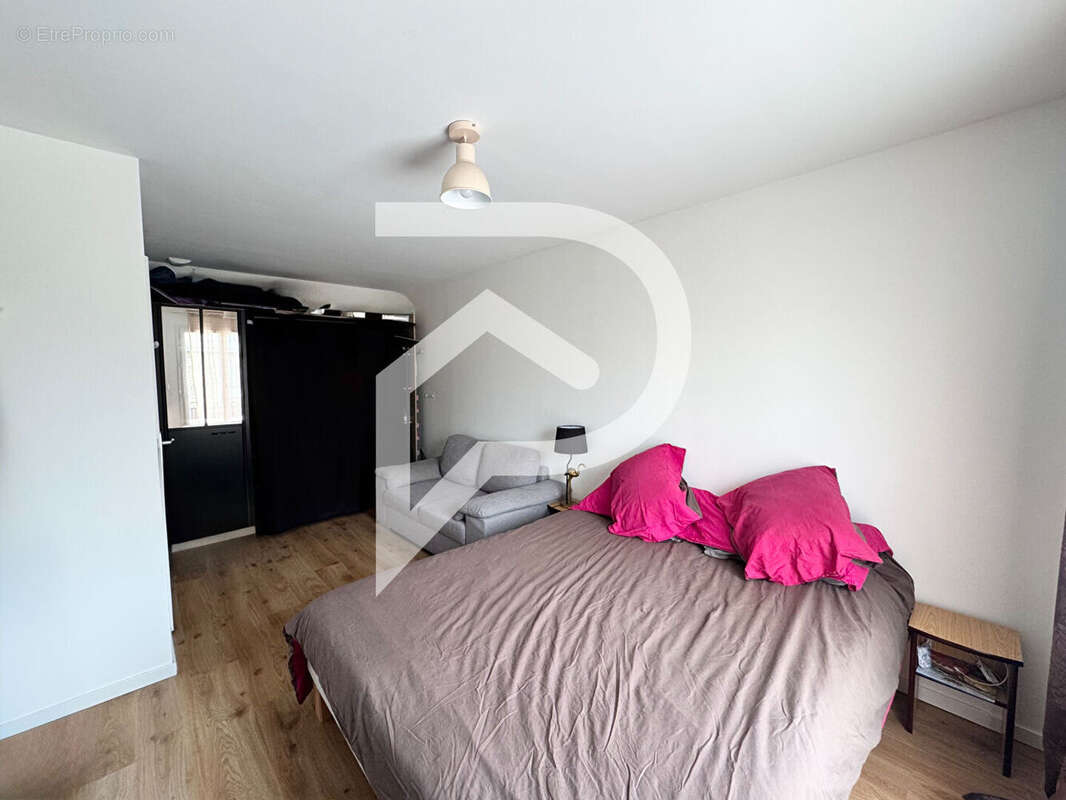 Maison à DEUIL-LA-BARRE