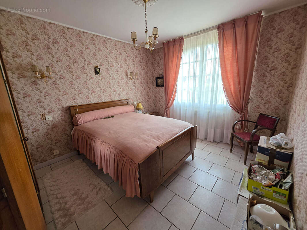 Maison à CENON-SUR-VIENNE