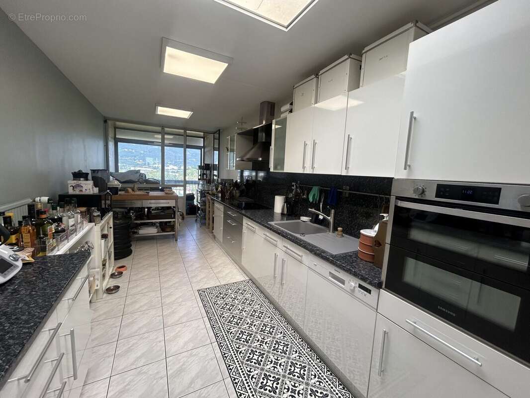 Appartement à ECHIROLLES