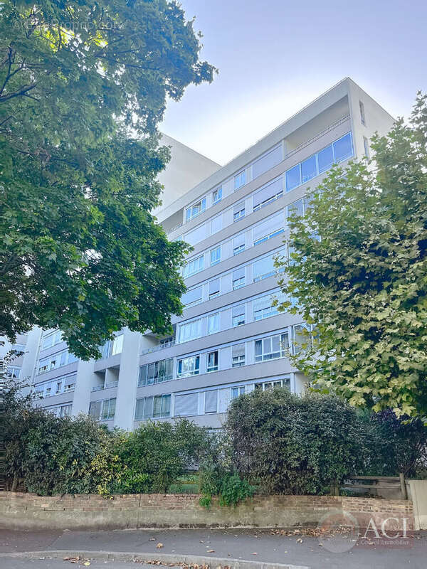 Appartement à SAINT-GRATIEN