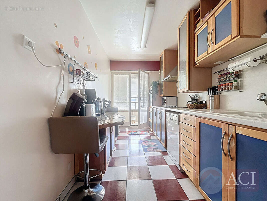 Appartement à SAINT-GRATIEN