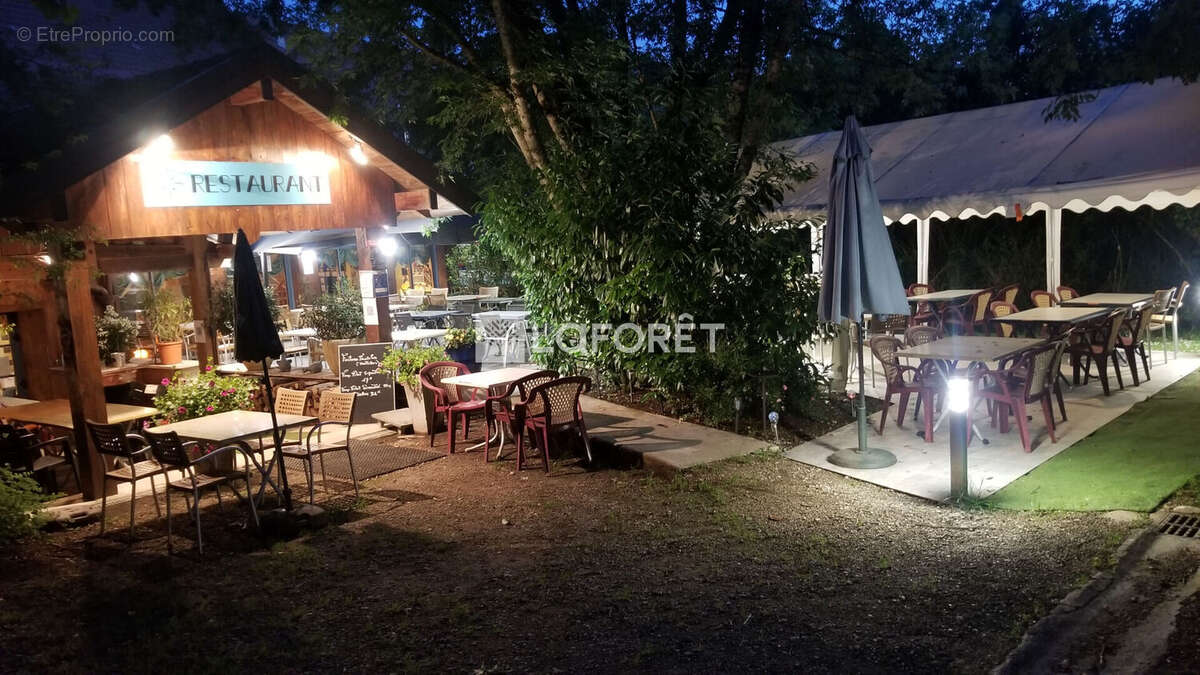 Commerce à LONS-LE-SAUNIER