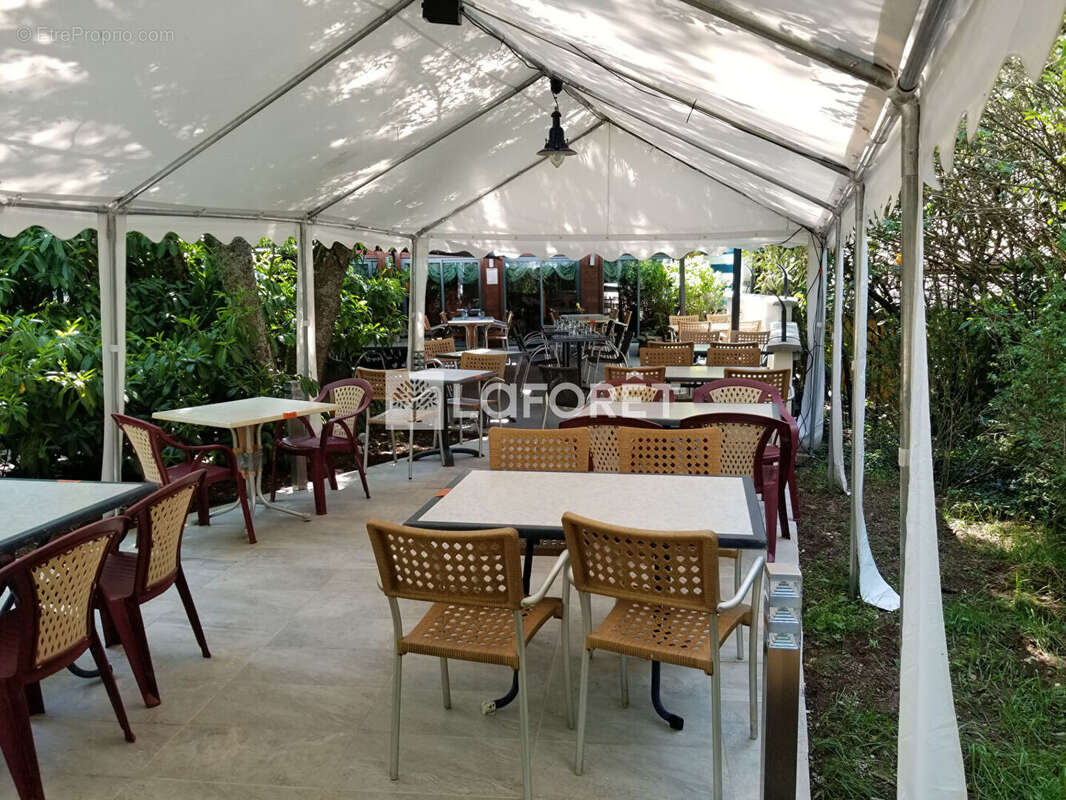 Commerce à LONS-LE-SAUNIER