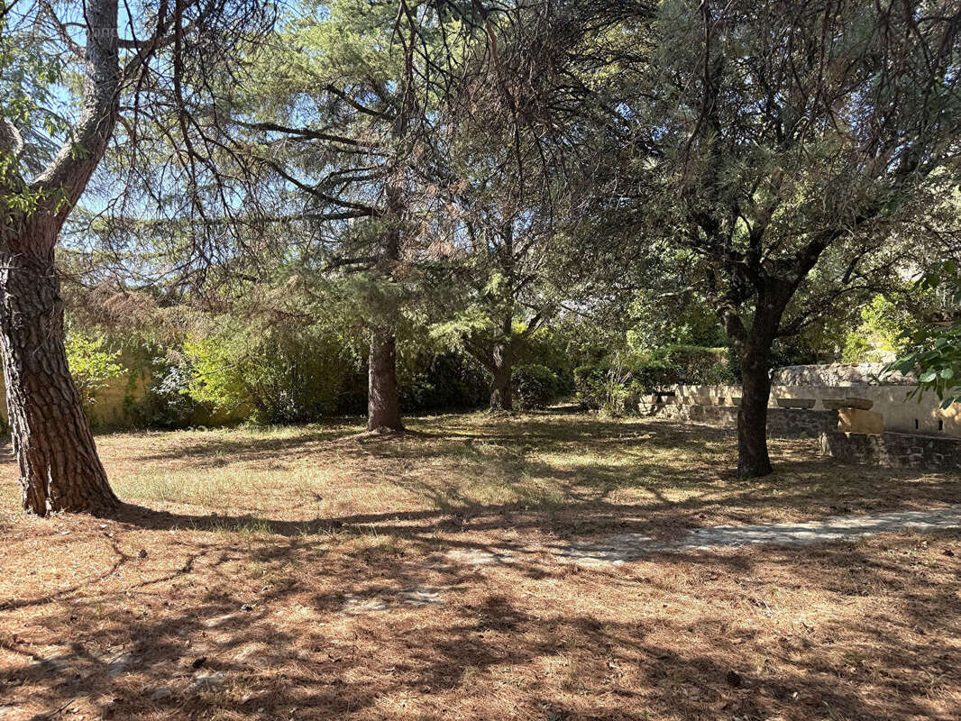 Maison à VILLENEUVE-LES-AVIGNON