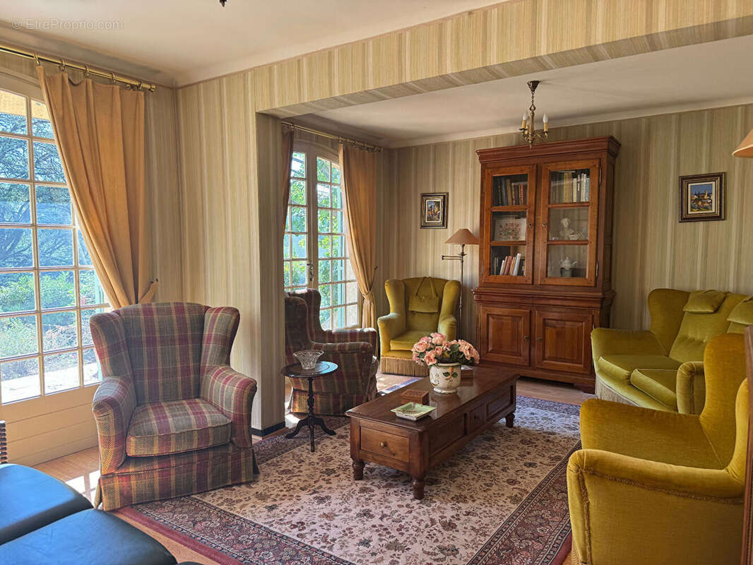 Maison à VILLENEUVE-LES-AVIGNON