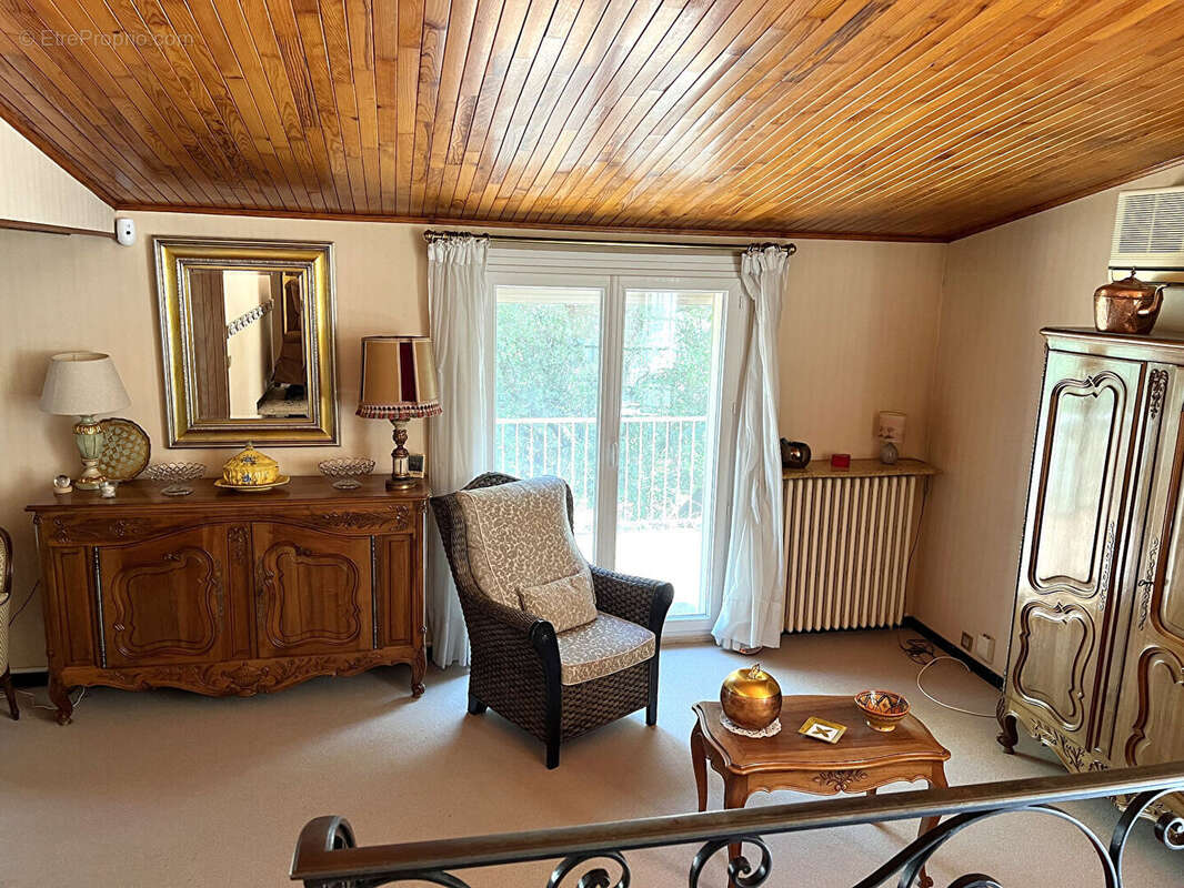 Maison à VILLENEUVE-LES-AVIGNON