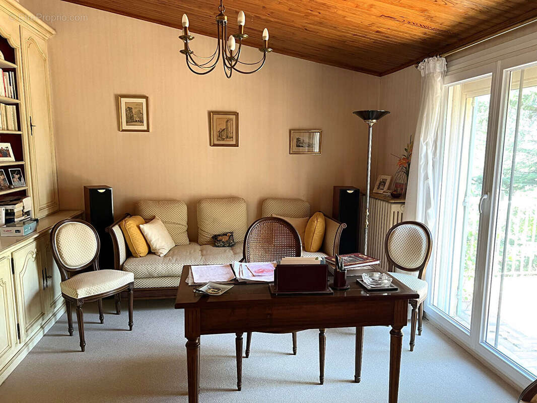 Maison à VILLENEUVE-LES-AVIGNON