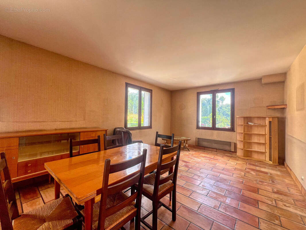 Maison à VAUX-SUR-MER