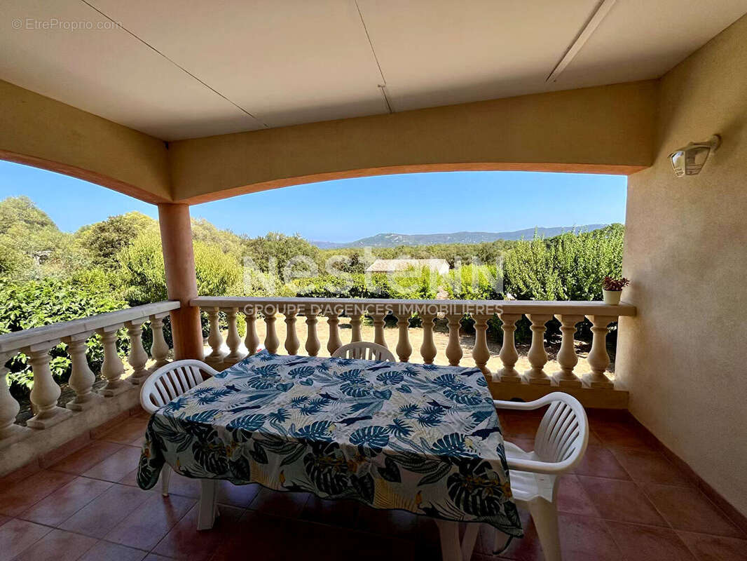 Maison à PORTO-VECCHIO