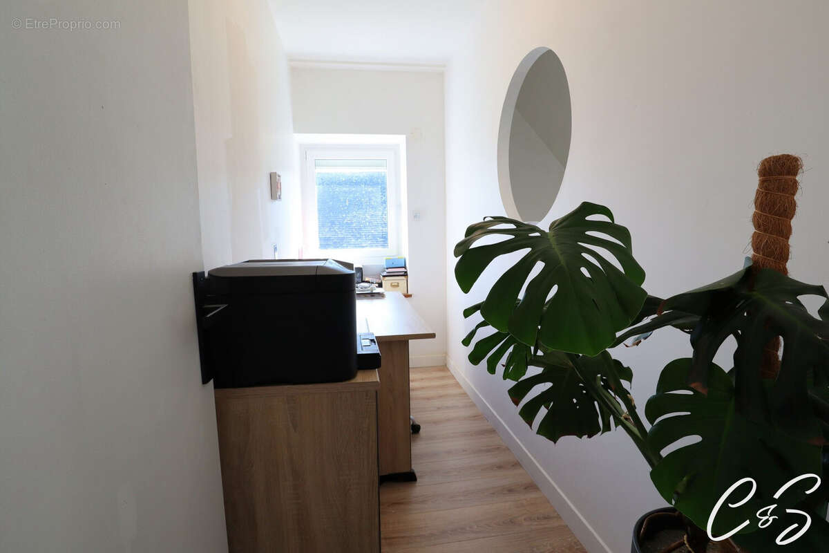 Maison à PLONEOUR-LANVERN