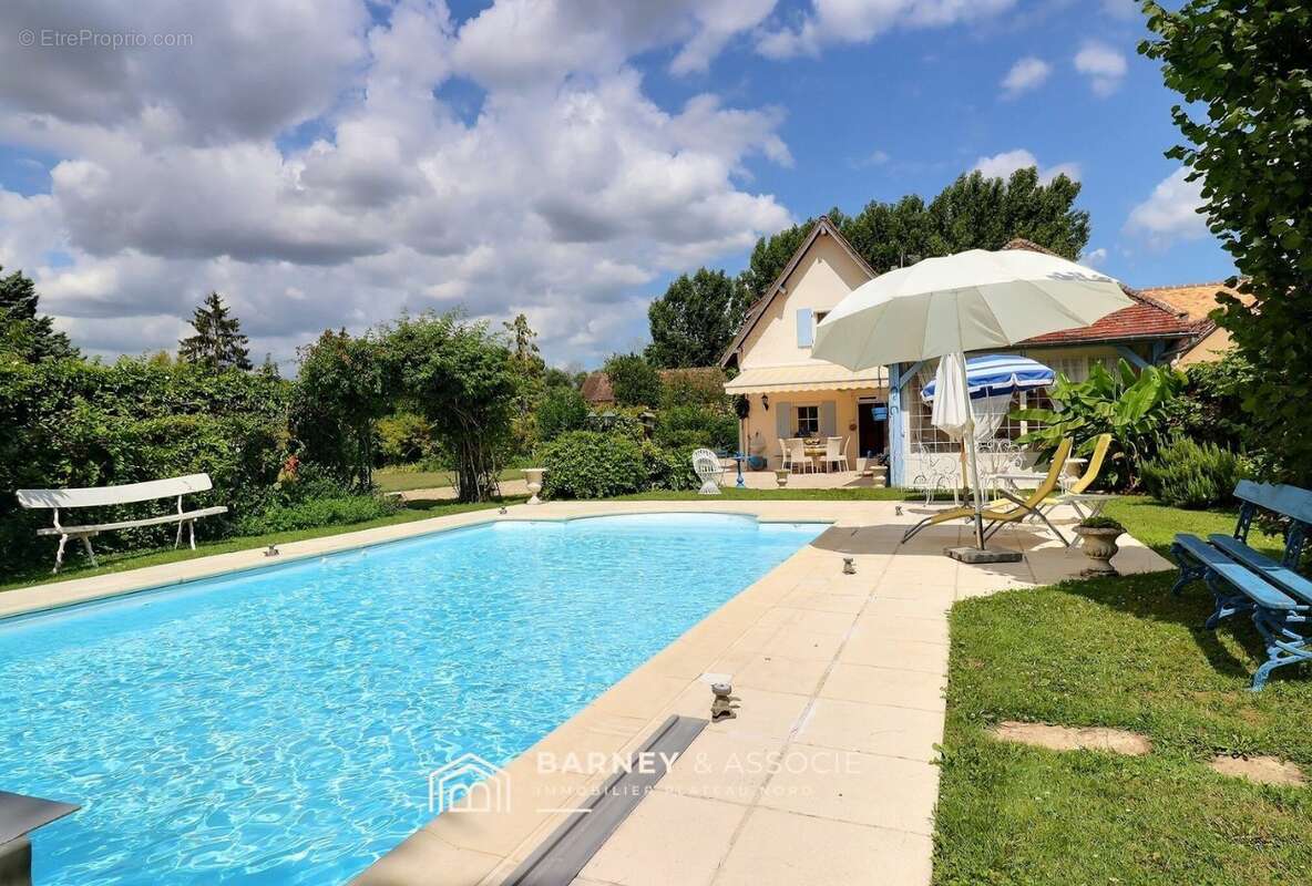 Maison à PINTERVILLE