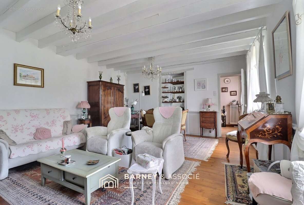 Maison à PINTERVILLE