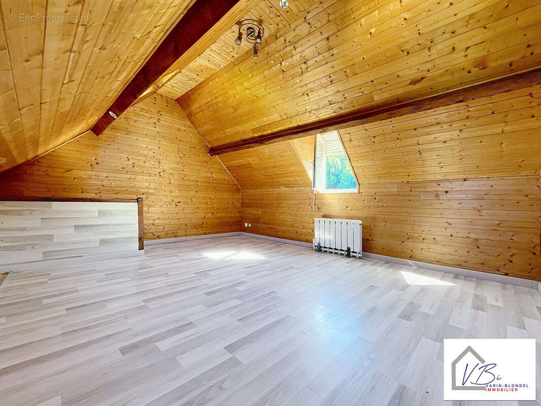 Maison à LILLEBONNE