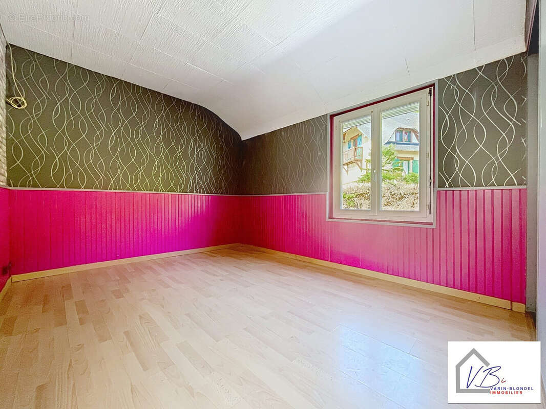 Maison à LILLEBONNE