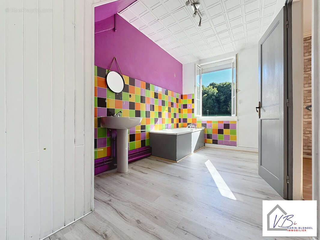 Maison à LILLEBONNE