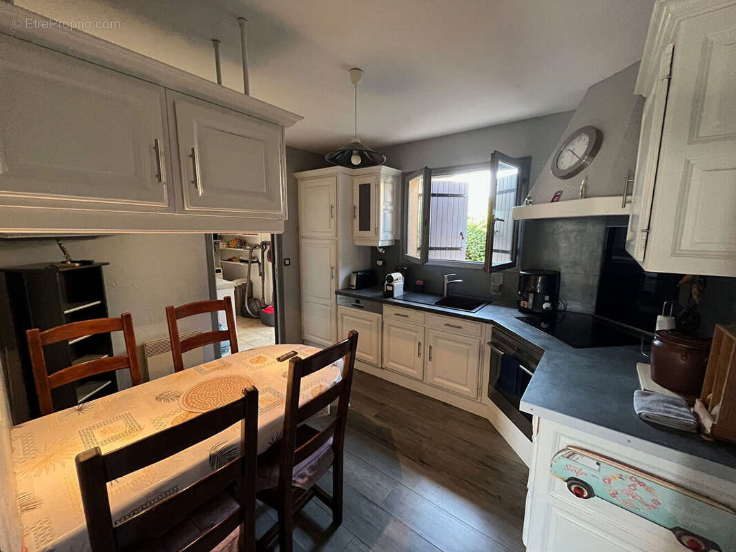 Maison à SAINT-ASTIER