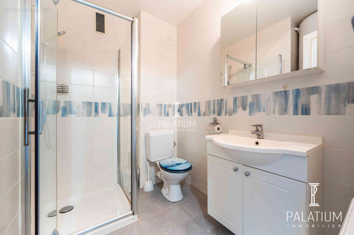 Appartement à GREOUX-LES-BAINS