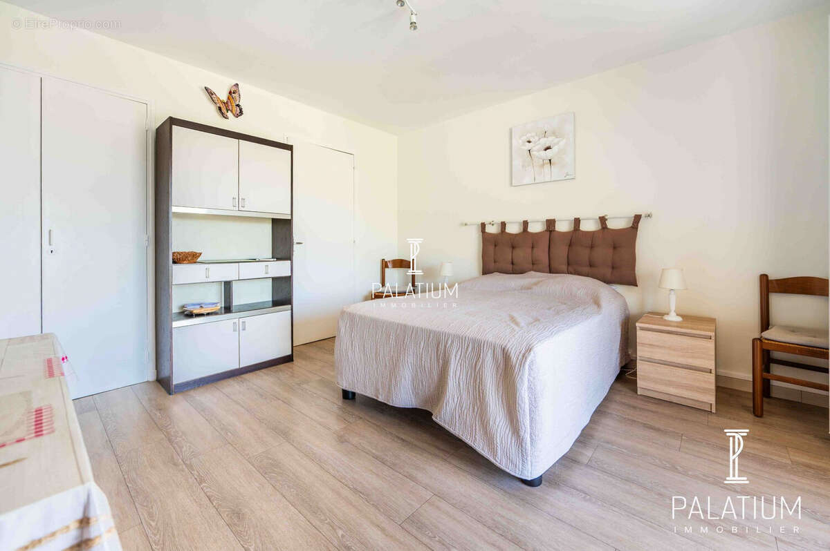 Appartement à GREOUX-LES-BAINS