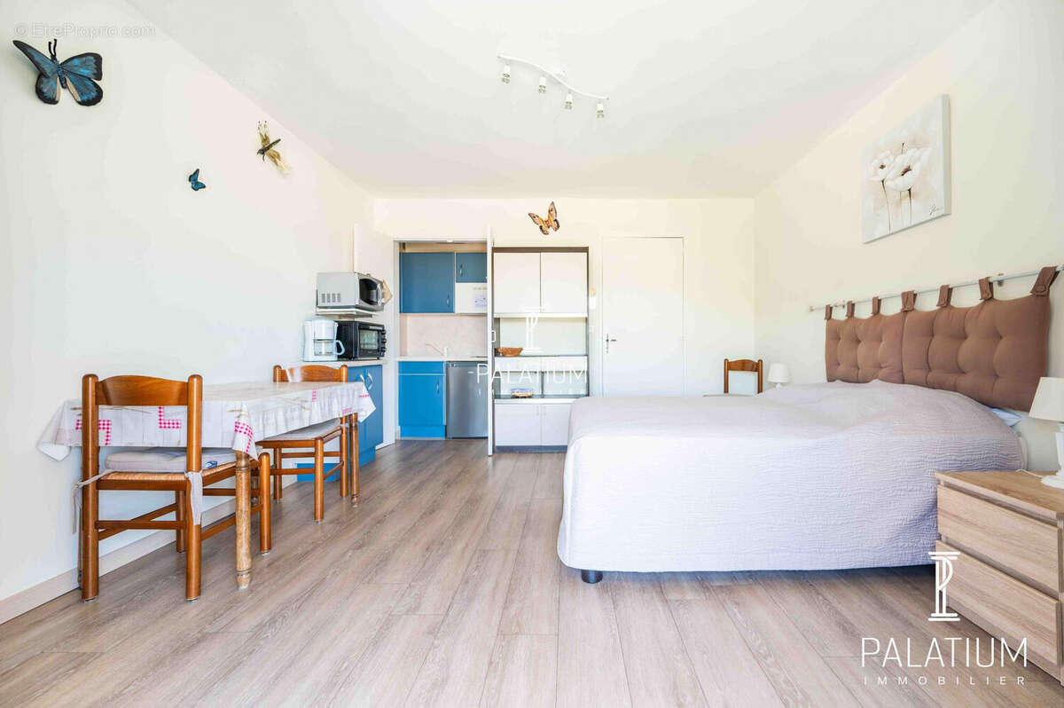 Appartement à GREOUX-LES-BAINS