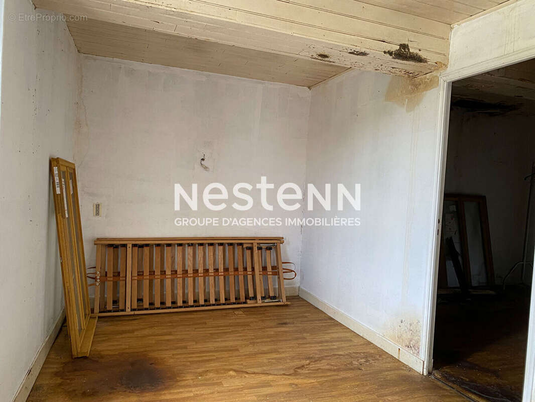 Maison à CHAMPS-ROMAIN