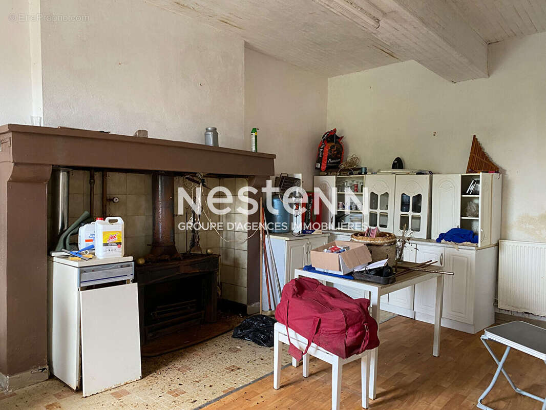 Maison à CHAMPS-ROMAIN