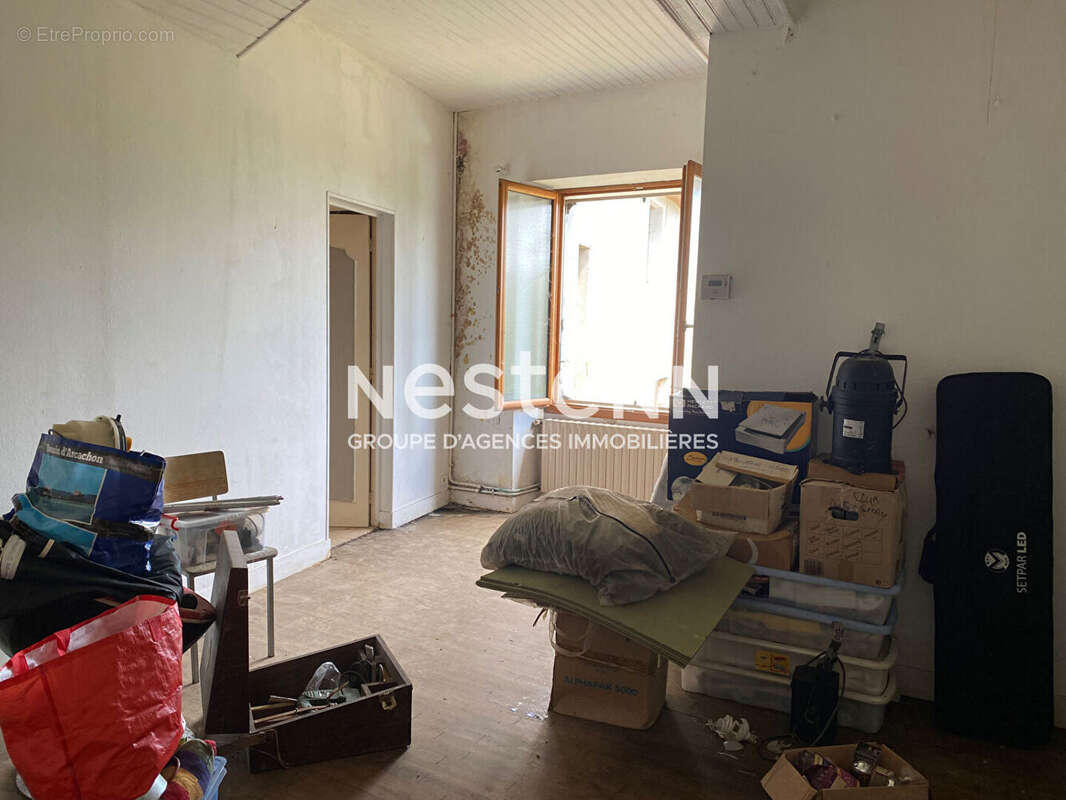 Maison à CHAMPS-ROMAIN