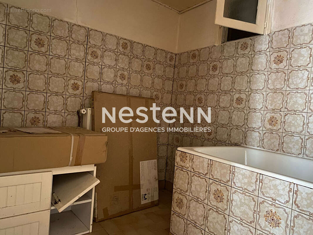 Maison à CHAMPS-ROMAIN