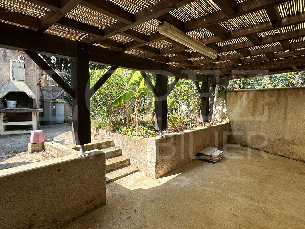 Maison à VALDURENQUE