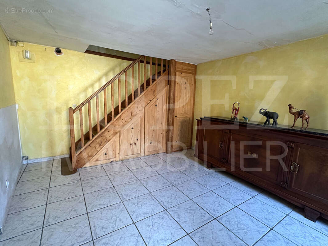 Maison à VALDURENQUE