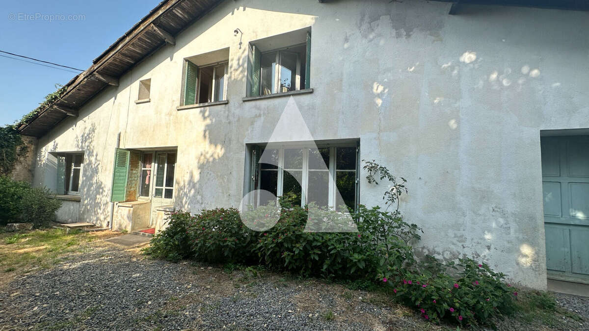 Maison à CELLES-SUR-BELLE