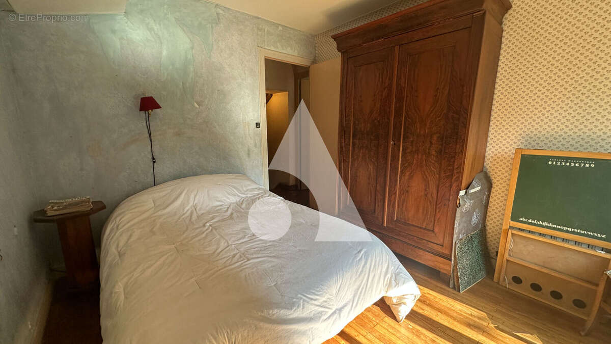 Maison à CELLES-SUR-BELLE